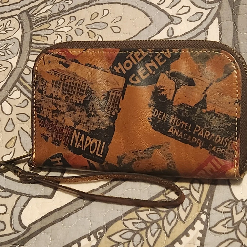 Patricia Nash Brown Graphic Wristlet Wallet - Picture 2 of 8